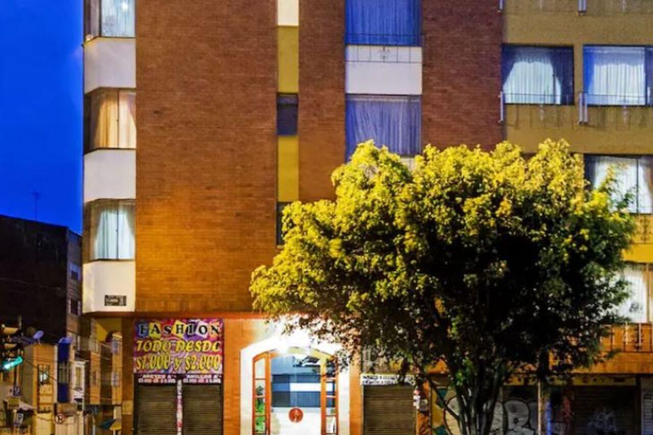 Apartahotel Bogota Gran Marquez, Apartaestudios Y Habitaciones Екстериор снимка