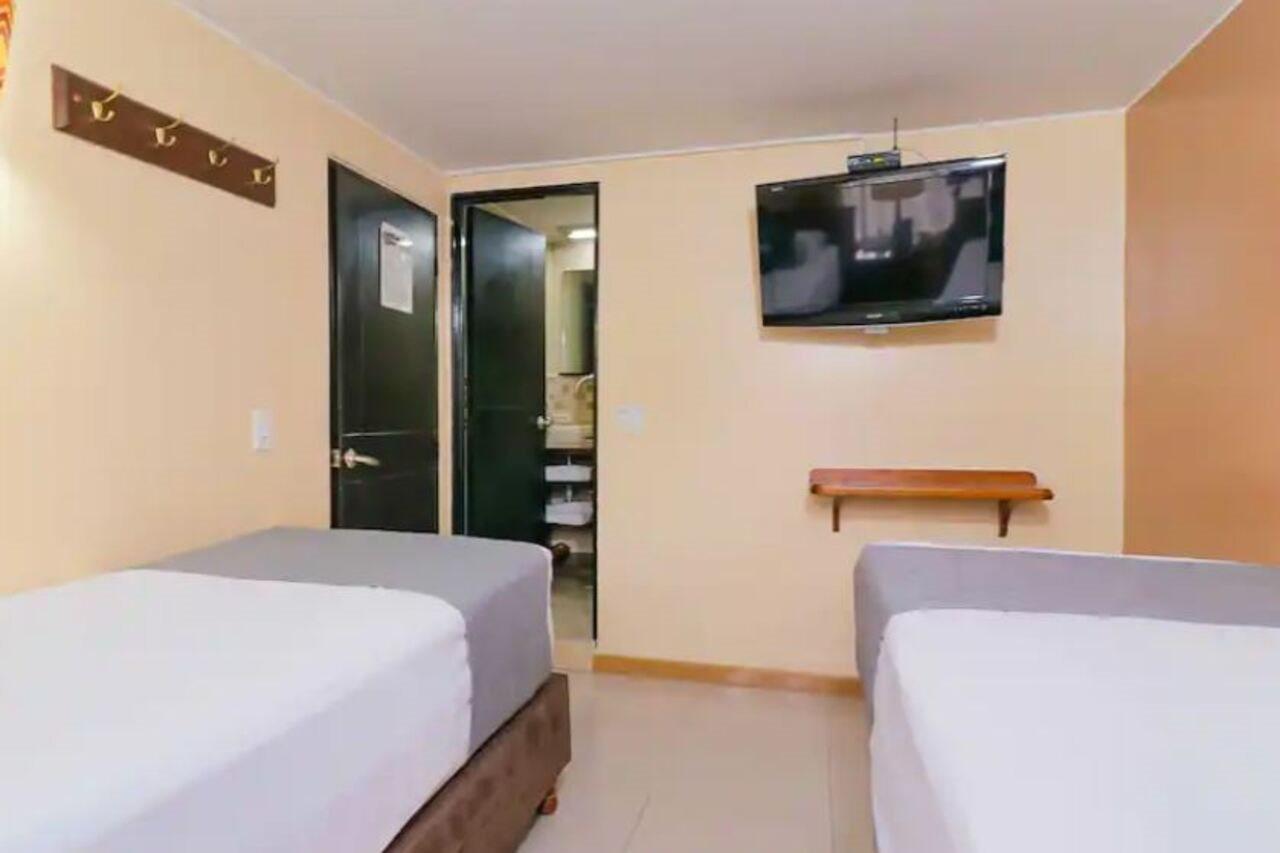 Apartahotel Bogota Gran Marquez, Apartaestudios Y Habitaciones Екстериор снимка
