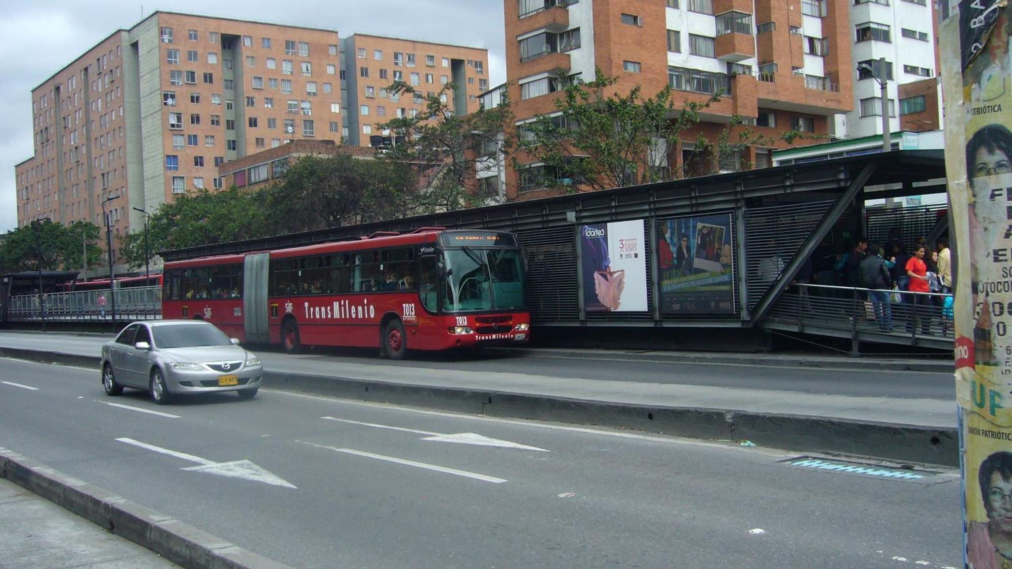 Apartahotel Bogota Gran Marquez, Apartaestudios Y Habitaciones Екстериор снимка