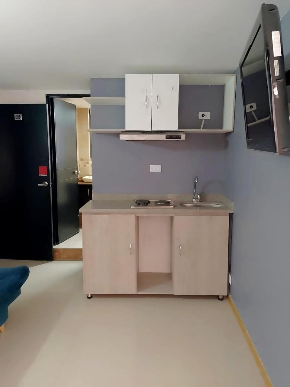 Apartahotel Bogota Gran Marquez, Apartaestudios Y Habitaciones Екстериор снимка