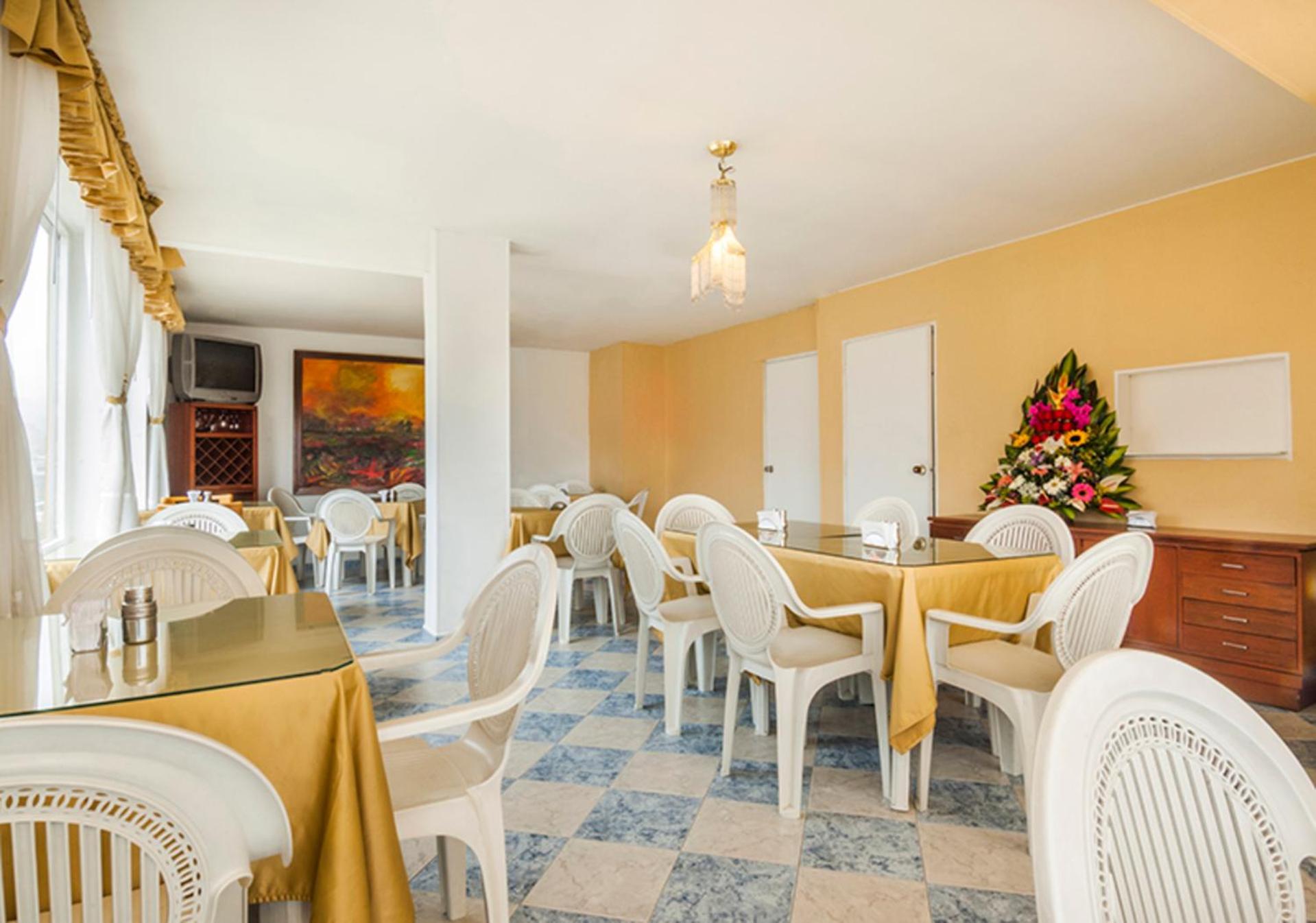 Apartahotel Bogota Gran Marquez, Apartaestudios Y Habitaciones Екстериор снимка