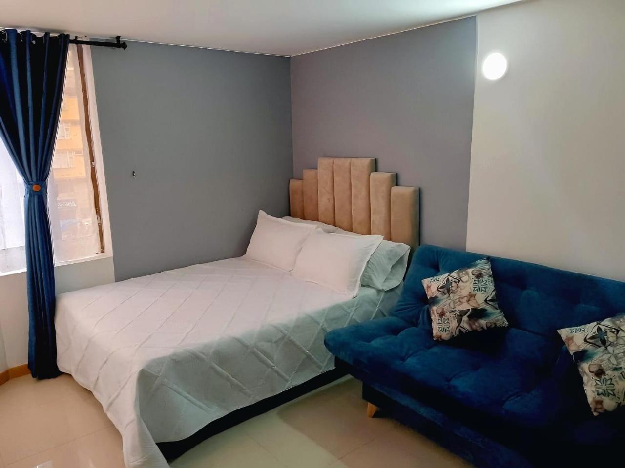 Apartahotel Bogota Gran Marquez, Apartaestudios Y Habitaciones Екстериор снимка