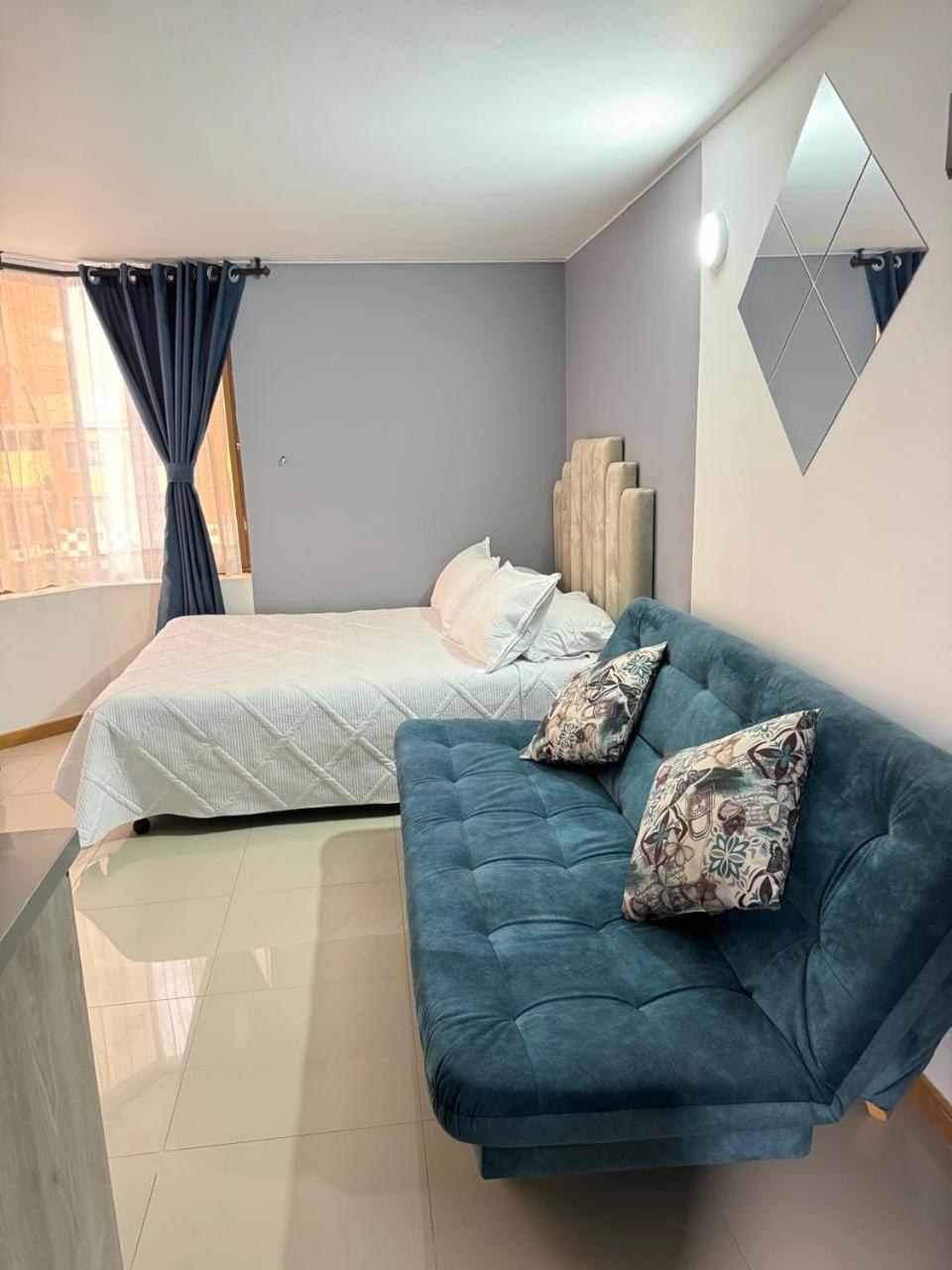 Apartahotel Bogota Gran Marquez, Apartaestudios Y Habitaciones Екстериор снимка