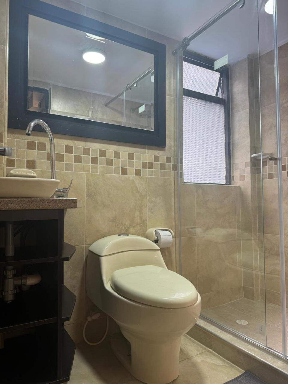 Apartahotel Bogota Gran Marquez, Apartaestudios Y Habitaciones Екстериор снимка