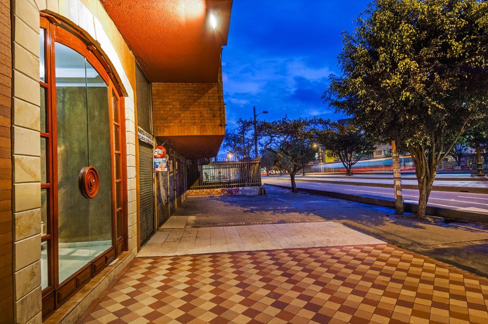 Apartahotel Bogota Gran Marquez, Apartaestudios Y Habitaciones Екстериор снимка